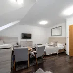 דירה Anensky C303 S Wellness , O2 Tv A Stabilni Rychlou Wifi, S Moznosti Dokoupeni Bufetovych Snidani A S Moznosti Dokoupeni Masazi *
