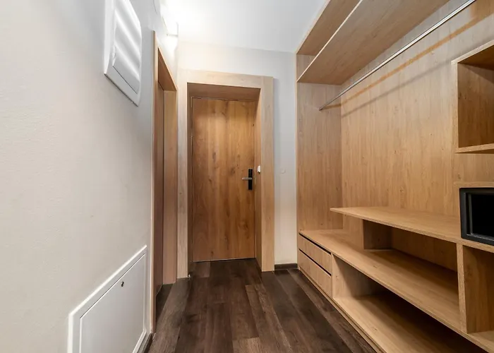 Appartement Anensky C303 S Wellness , O2 Tv A Stabilni Rychlou Wifi, S Moznosti Dokoupeni Bufetovych Snidani A S Moznosti Dokoupeni Masazi